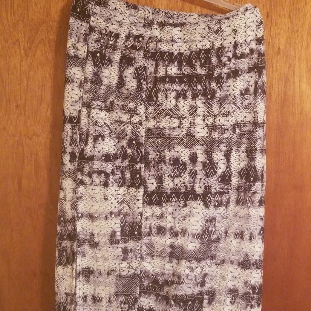 Black and White Pencil Skirt